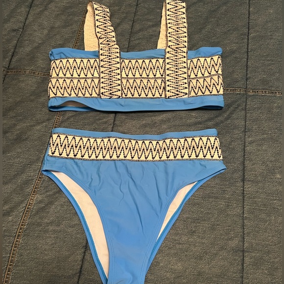 Chevron pattern bikini - Picture 7 of 7